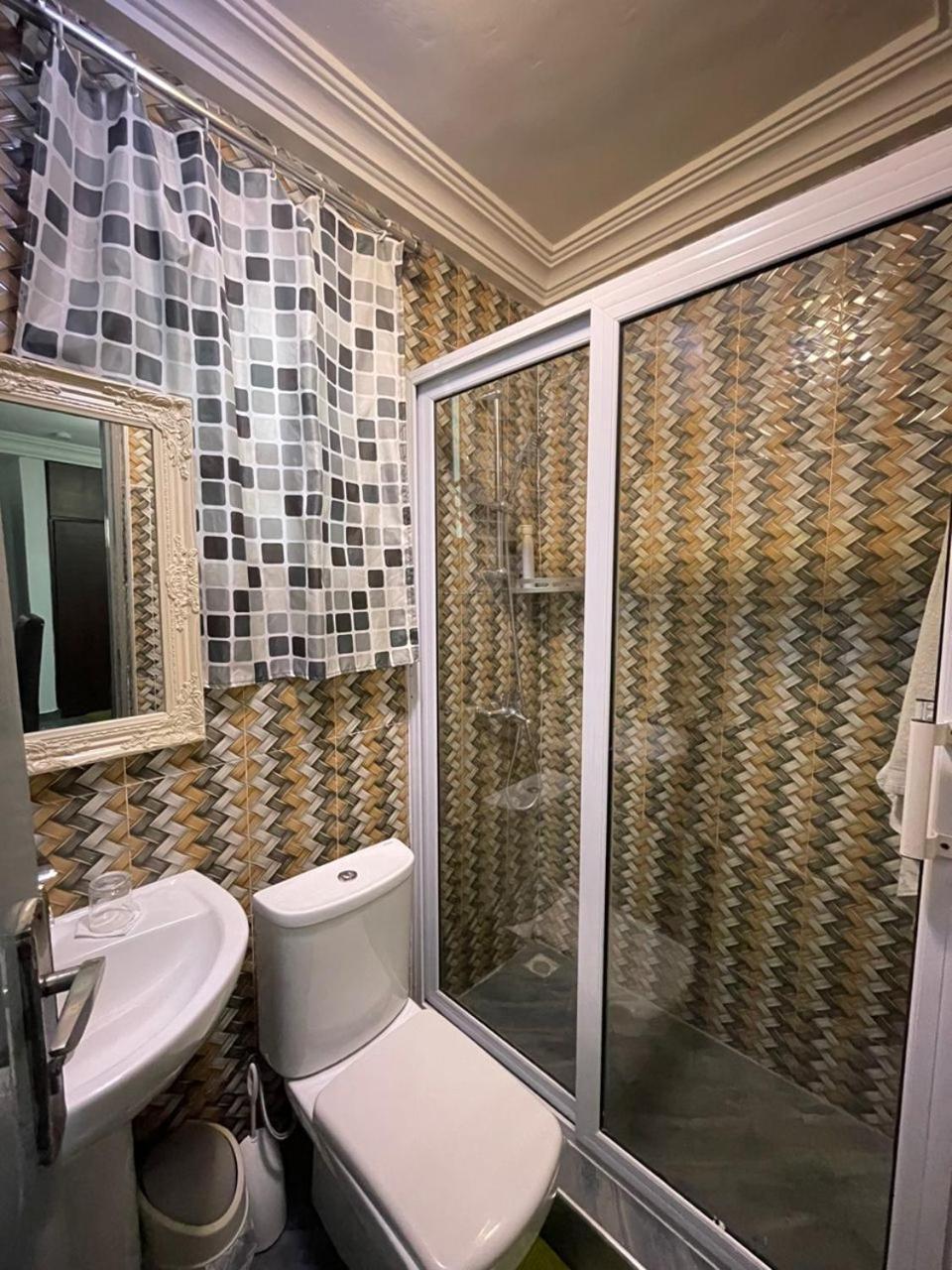 Perriman Hotel Kokrobite Экстерьер фото
