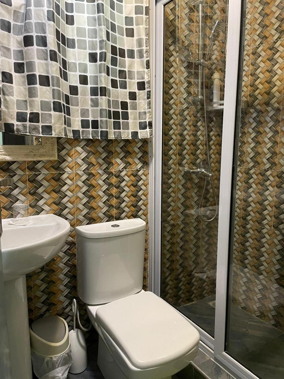 Perriman Hotel Kokrobite Экстерьер фото